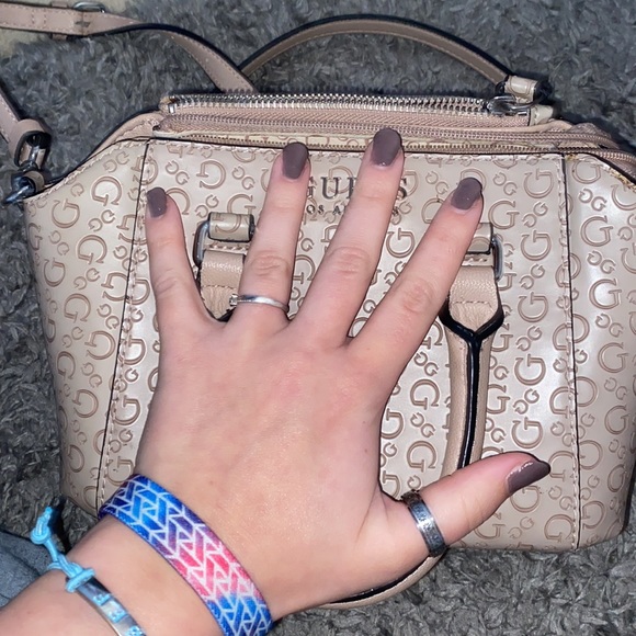 Guess Small Handbag - Picture 5 of 5